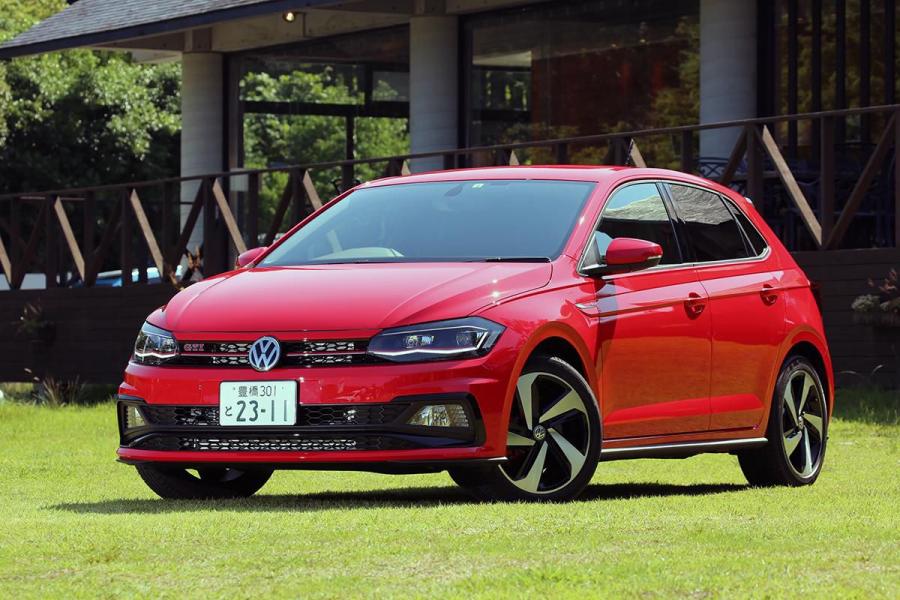  Volkswagen Polo GTI (Typ AW) 2018 года  (JP) (фото 1 из 18)